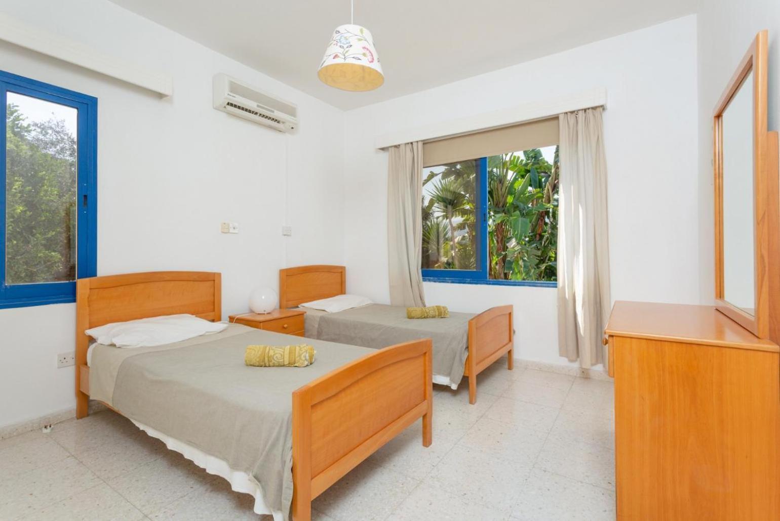 Villa Charoula Tria Paphos Eksteriør bilde